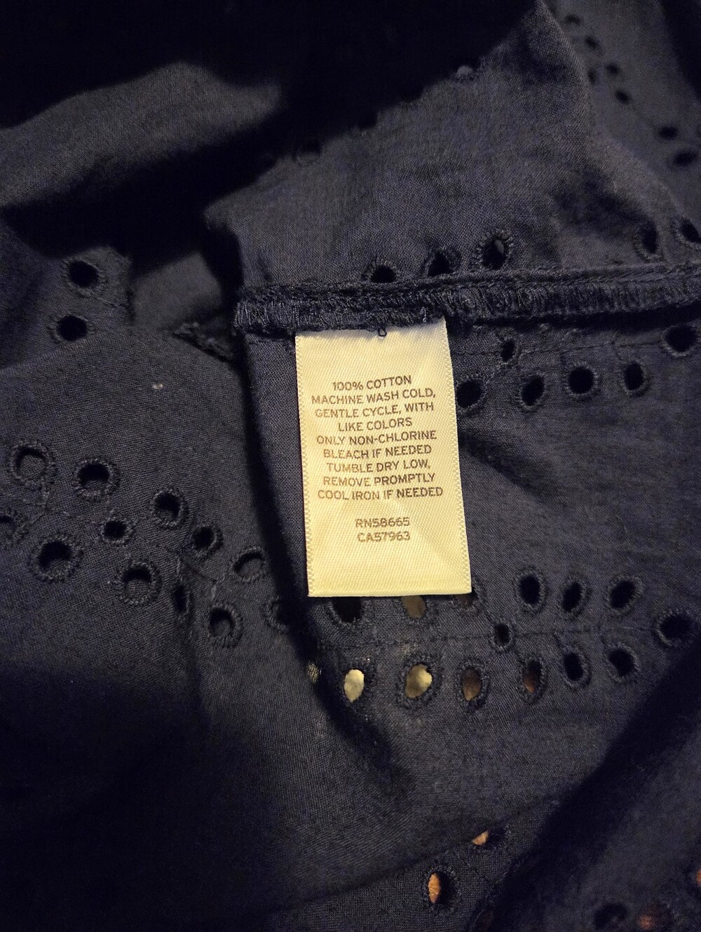 Caslon Short-Sleeve Eyelet Peasant Blouse Top - Picture 5 of 6